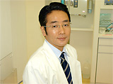 院長　　倉島　英俊